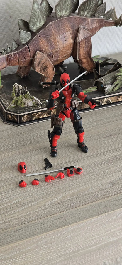 DEADPOOL Figurine Articulée - Cadeaux & Trésors By SIFENNASR.S